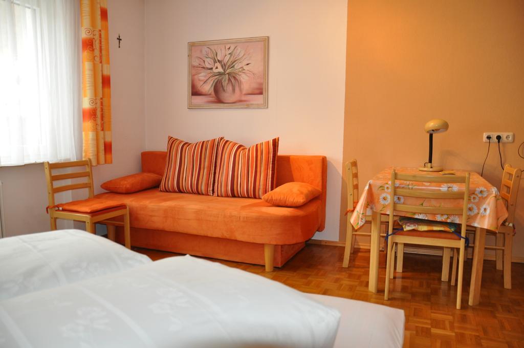Ferienwohnung Jenny Schruns Esterno foto